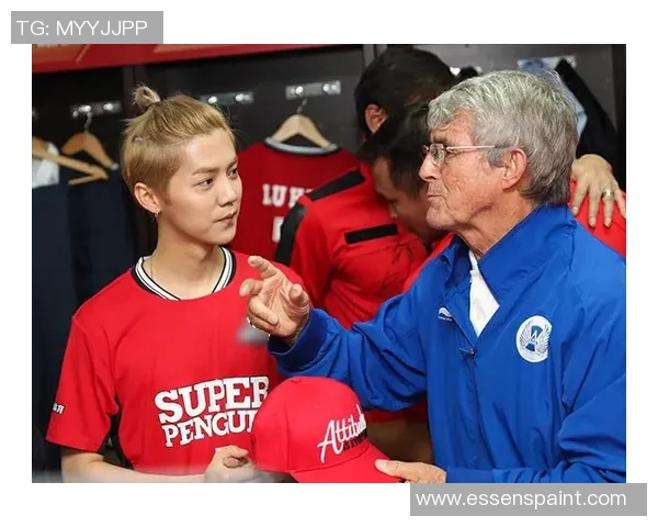 咖啡因与足球激情碰撞：醉心于绿茵场的球星们如何玩转咖啡文化