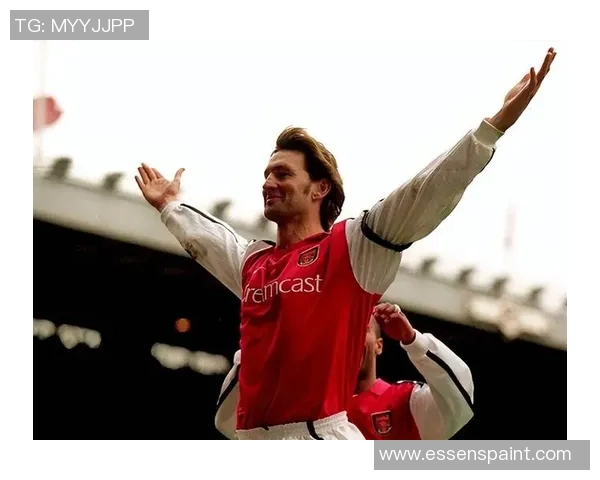 绿茵铁壁足球后卫巨星的防守艺术与荣耀之路